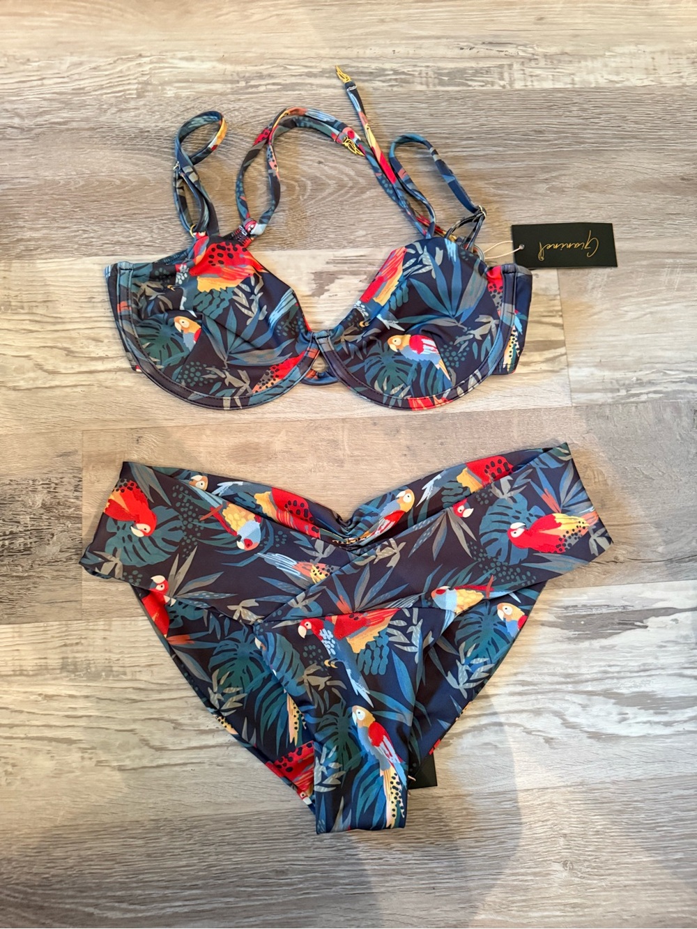 Gianine Bikini Parrot pattern nwt top large, bottom medium